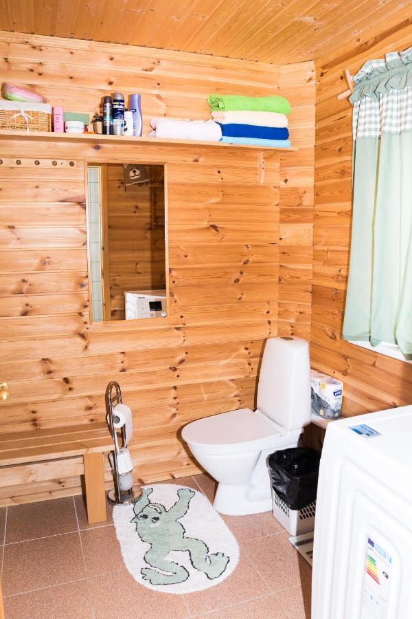 Mere Kodumajutus Kärdla Extérieur photo